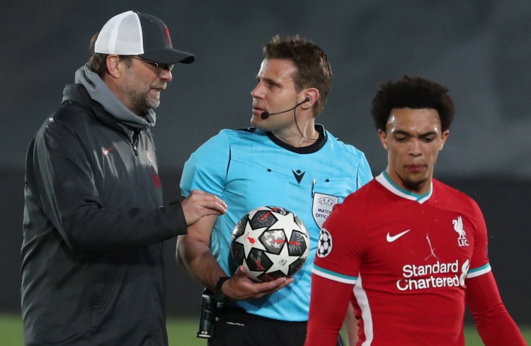 马特乌斯：德国队仍是世界杯夺冠热门；没有谁不可替代（马特乌斯：德国仍是世界杯争冠热门，队内无人不可替代）