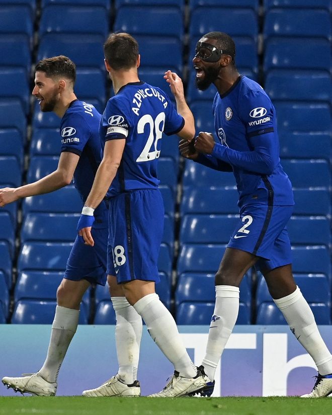 小法：我对从事教练充满激情；从温格身上学会了培养年轻人（小法：热爱执教事业，受温格启迪专注培养年轻球员）