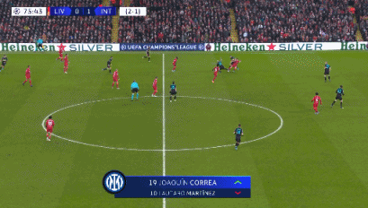 攻击方式似曾相识，皇社球迷骂屡次出格的苏契奇有唐氏综合征（攻击方式再现，皇社球迷以唐氏综合征侮辱屡次出格的苏契奇）