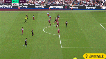 萨拉赫对于加盟皇马，巴萨和拜仁持开放态度（萨拉赫愿考虑转投皇马、巴萨与拜仁）