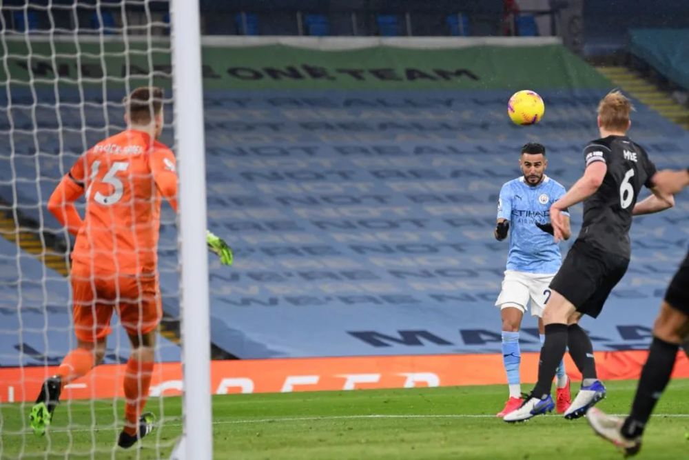 双输？纽卡1.45亿欧卖伊萨克 1.2亿欧签伊兰加+维萨 0球+0出场（两头落空？纽卡1.45亿欧卖伊萨克，1.2亿欧签伊兰加+维萨却0出场0进球）