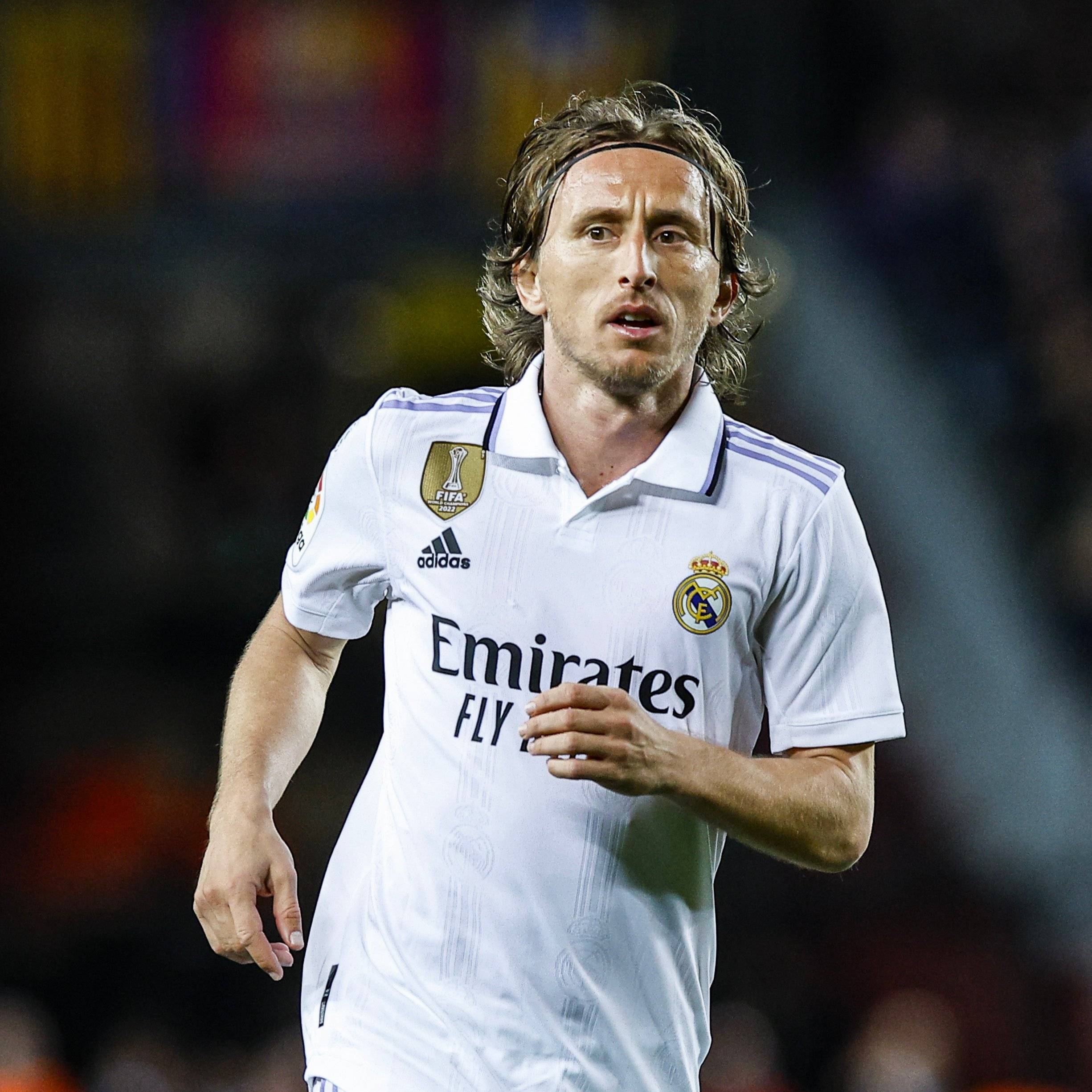 意媒：国米想让后防线年轻化，有意引入格伊、阿克或于帕（意媒：国米谋后防换血，目标格伊、阿克、于帕）