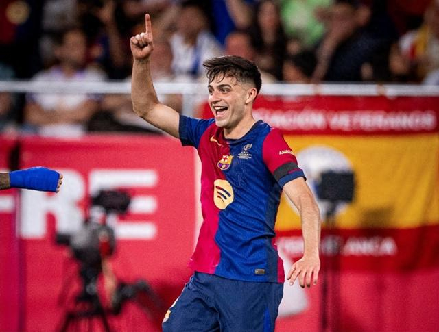 Shams：安东尼·戴维斯计划在今天对阵湖人的比赛中复出（Shams：安东尼·戴维斯今日有望复出迎战湖人）