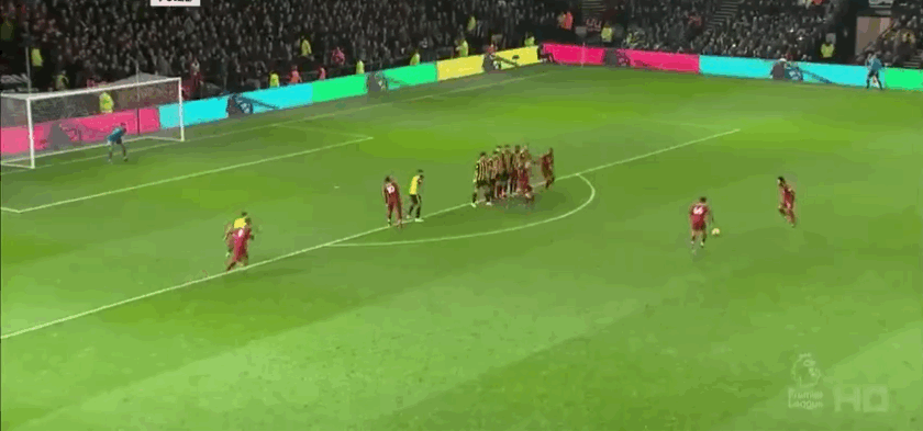 共和报：米兰正考虑冬窗签回41岁的蒂亚戈-席尔瓦（共和报：米兰有意在冬窗迎回41岁蒂亚戈-席尔瓦）